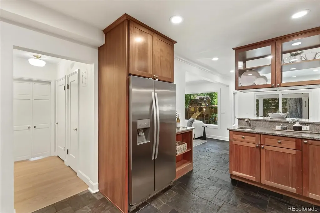 1617 Hudson Street Denver CO 80220