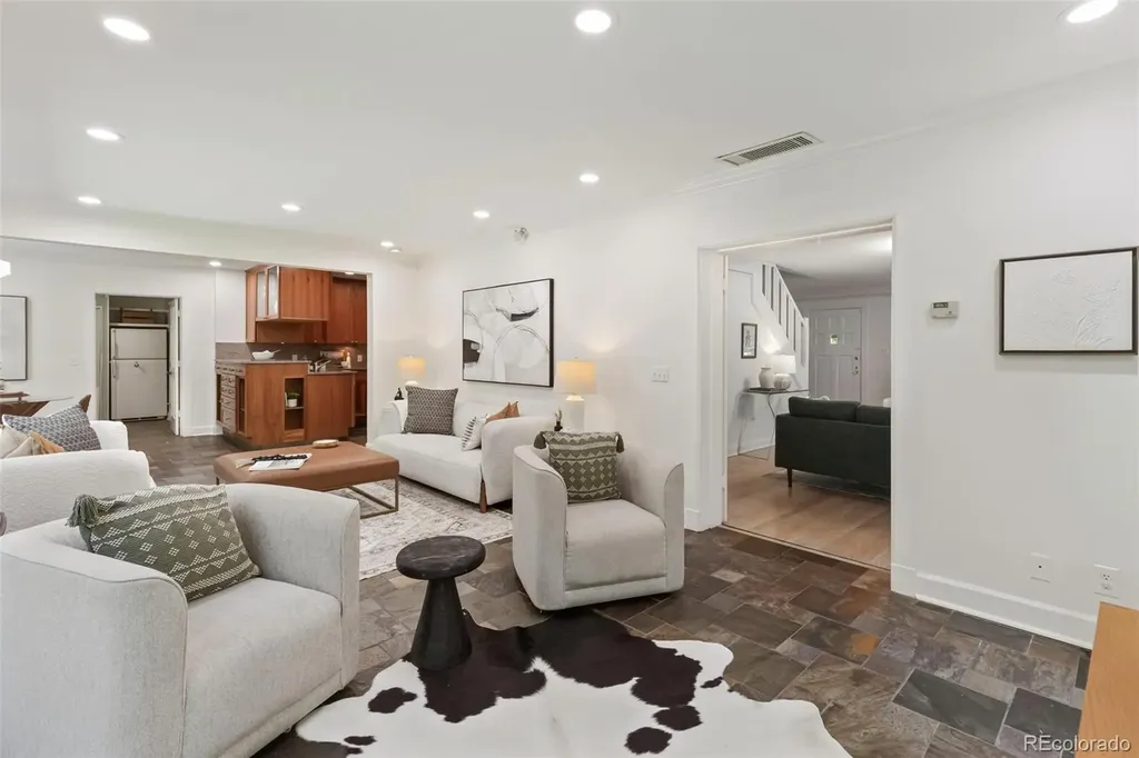 1617 Hudson Street Denver CO 80220