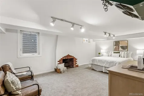 1617 Hudson Street Denver CO 80220