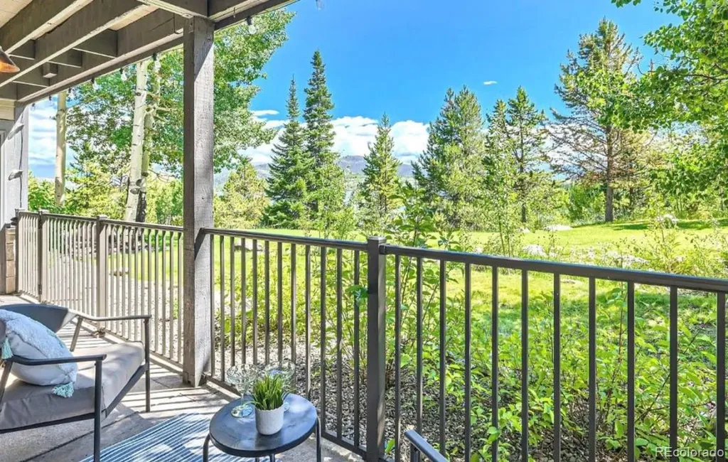 1620 Lakeview Terrace Frisco CO 80443