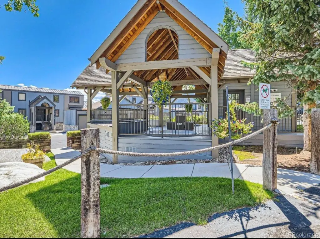 1620 Lakeview Terrace Frisco CO 80443