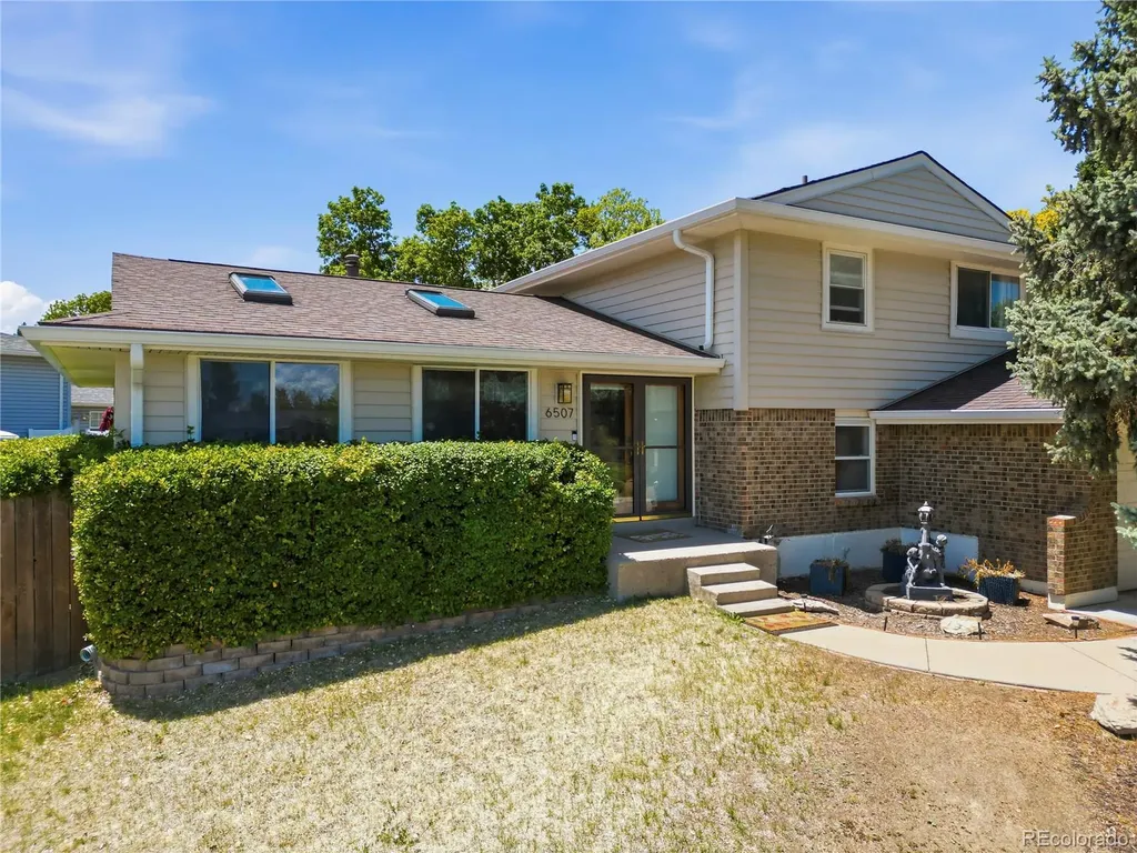 6507 S Dexter Street Centennial CO 80121