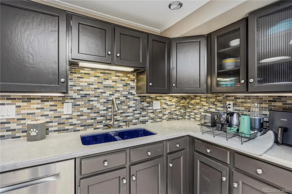 6507 S Dexter Street Centennial CO 80121