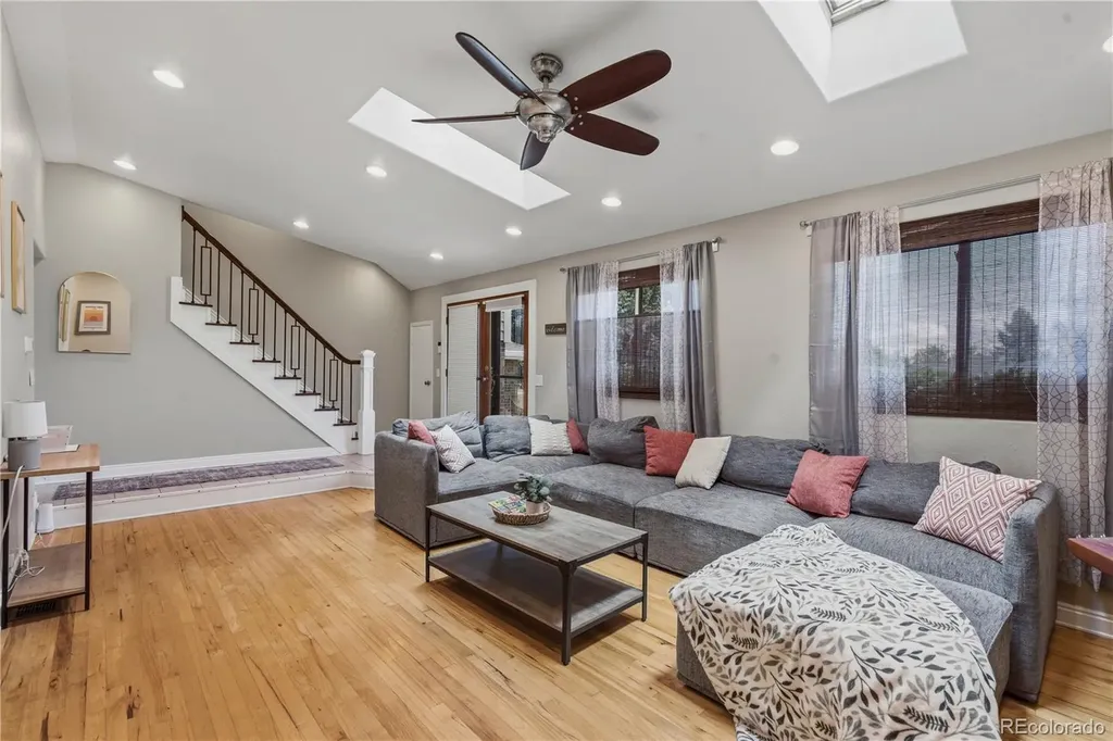 6507 S Dexter Street Centennial CO 80121