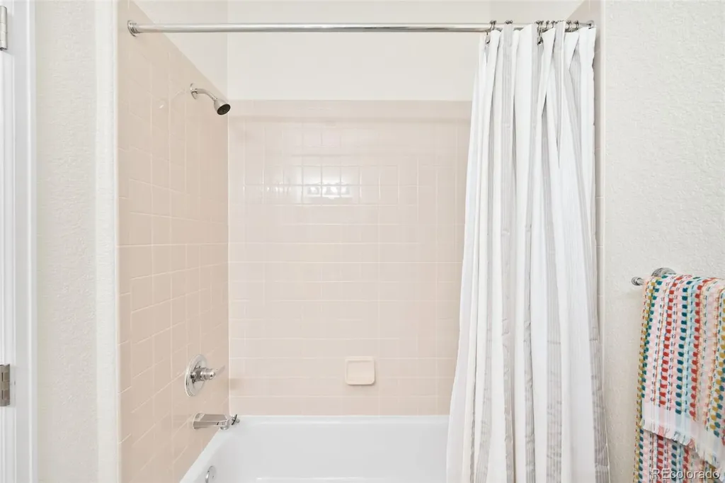 122 Whitehaven Circle Highlands Ranch CO 80129