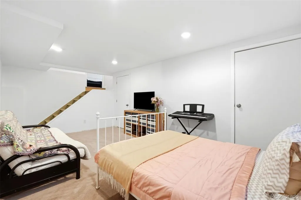 5535 E Custer Place Denver CO 80246