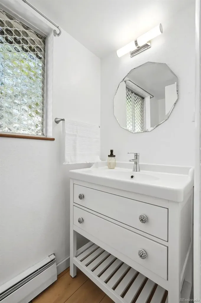 5535 E Custer Place Denver CO 80246
