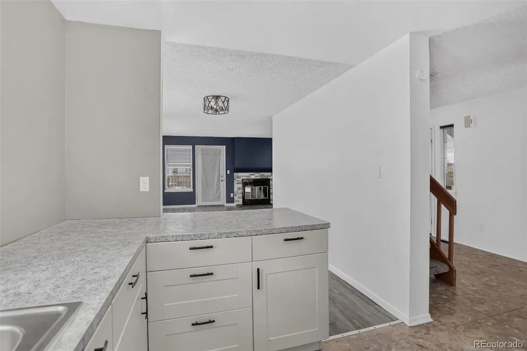 9816 W Friend Place Littleton CO 80128