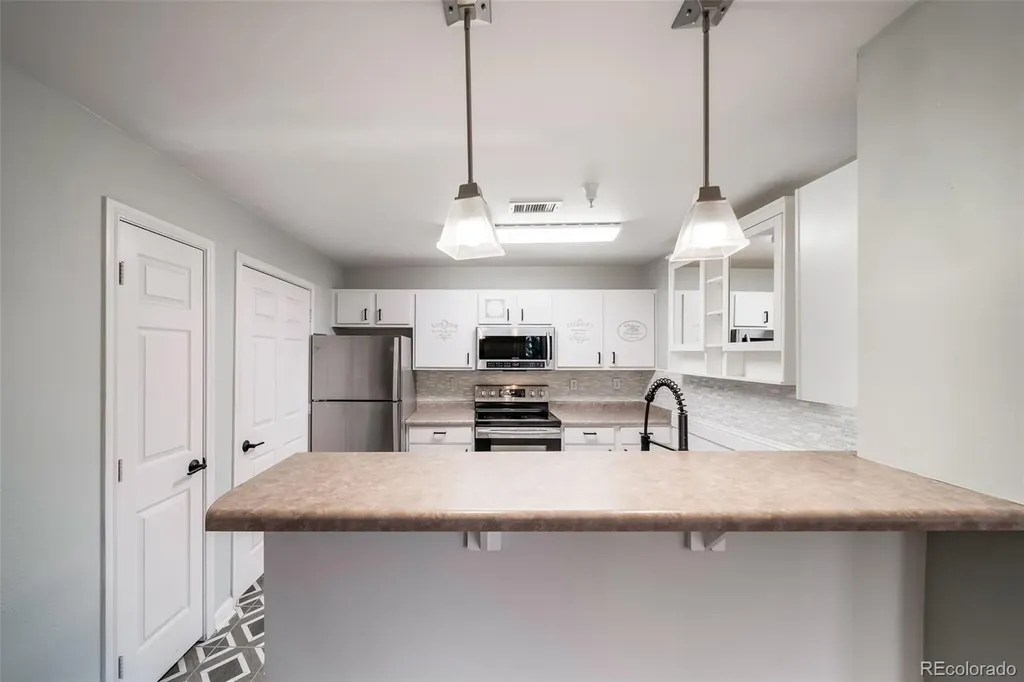 12858 Ironstone Way Parker CO 80134