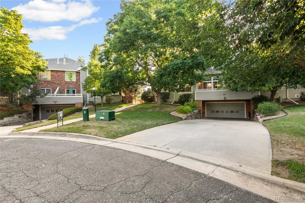 3971 S Carson Street Aurora CO 80014
