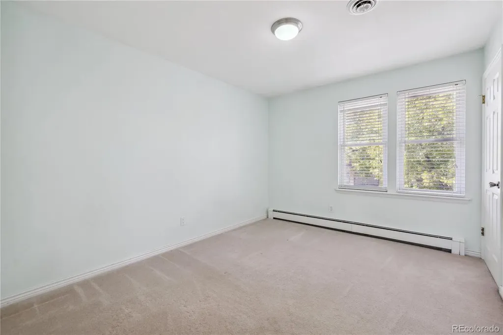 1424 S Lima Street Aurora CO 80012