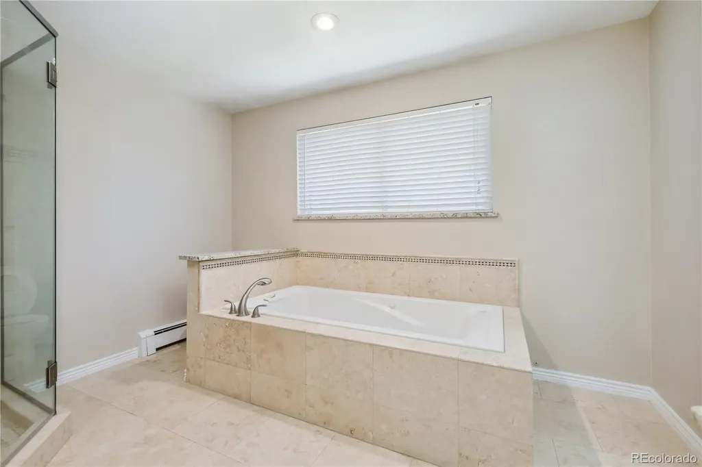 1424 S Lima Street Aurora CO 80012