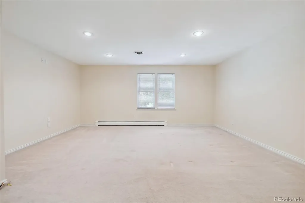 1424 S Lima Street Aurora CO 80012