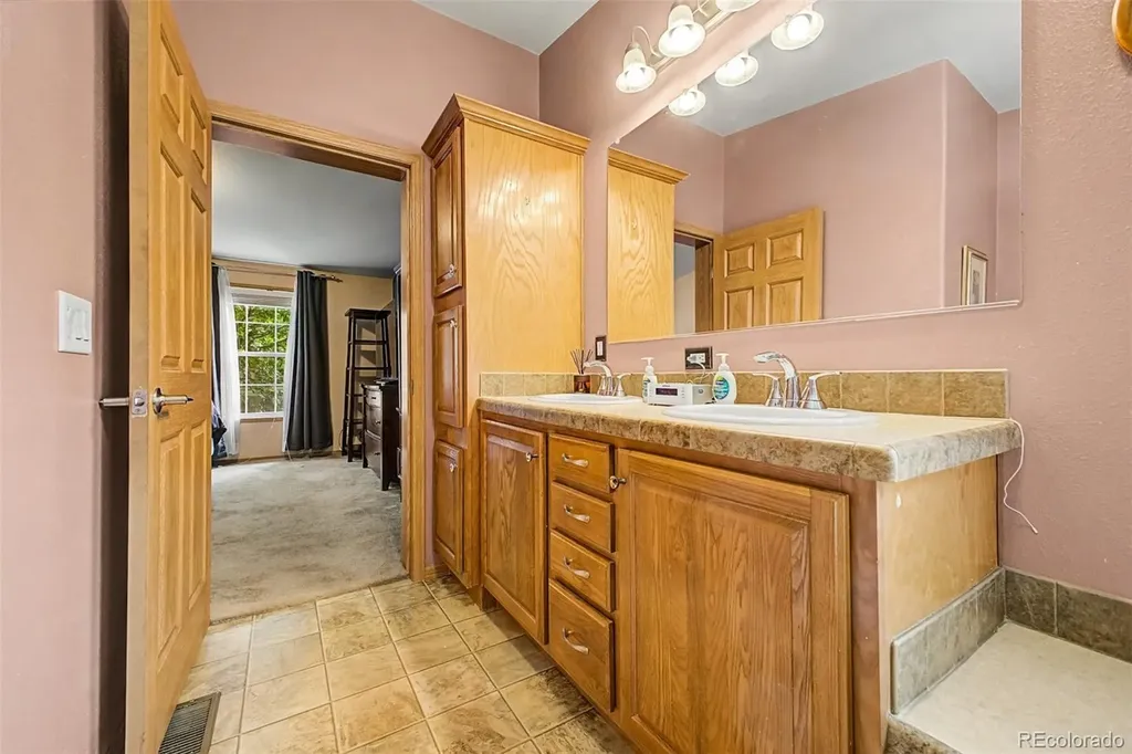 8201 S Santa Fe Drive Littleton CO 80120