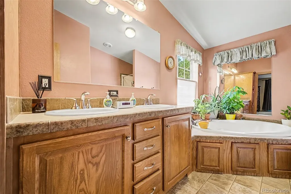 8201 S Santa Fe Drive Littleton CO 80120
