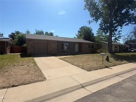 1006 S Macon Street Aurora CO 80012