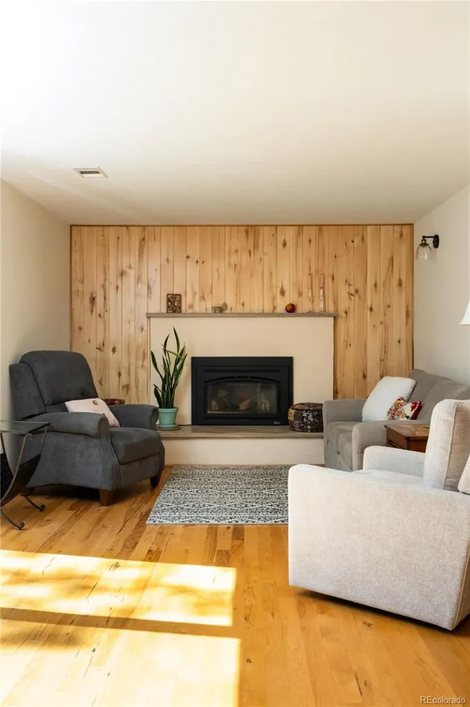 4842 Earle Circle Boulder CO 80301