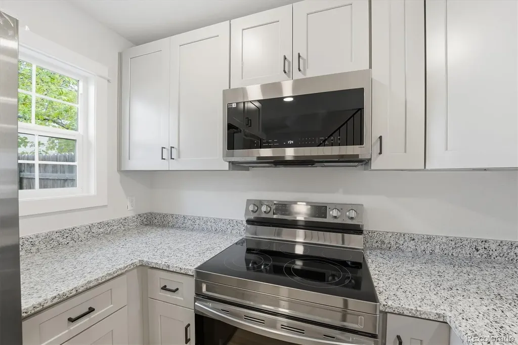 9800 W Cornell Place Lakewood CO 80227