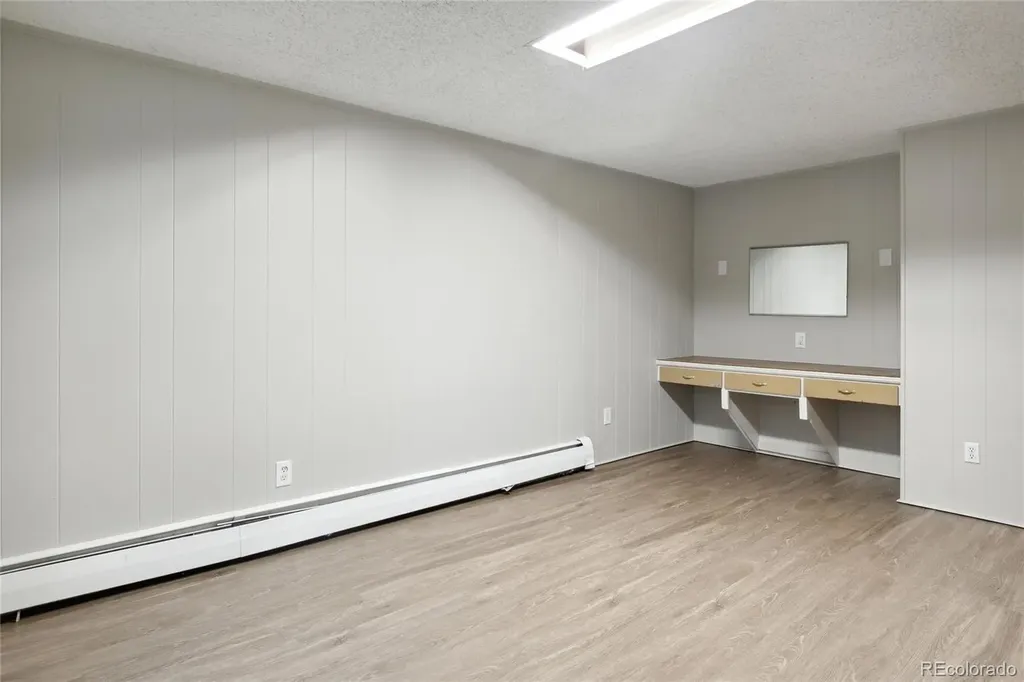 1014 17th Avenue Longmont CO 80501