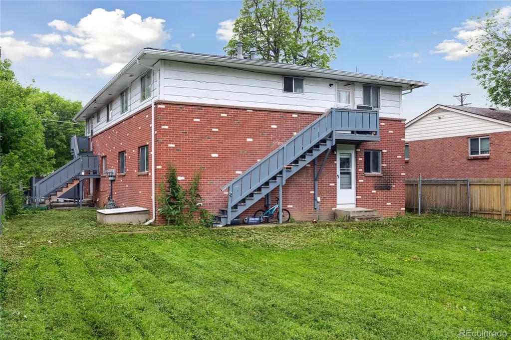 1014 17th Avenue Longmont CO 80501