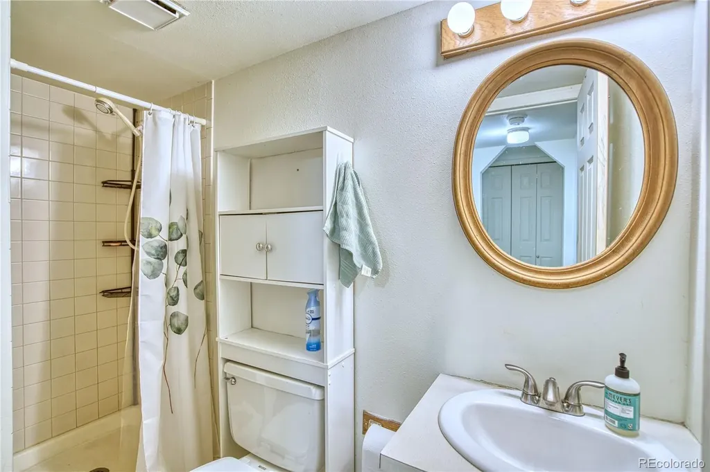 311 Wadsworth Court Longmont CO 80504