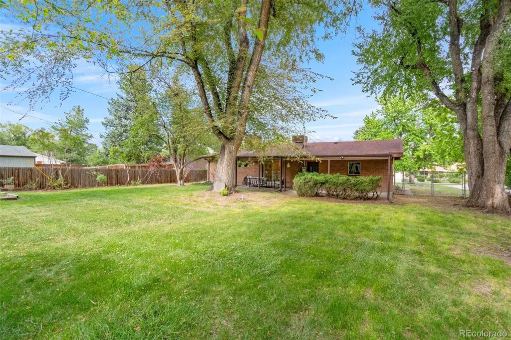 1065 Dudley Street Lakewood CO 80215