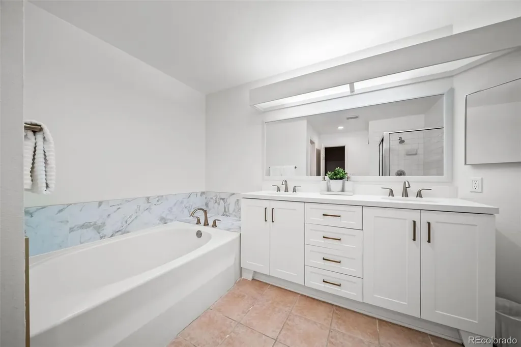 6731 S Ivy Way Centennial CO 80112