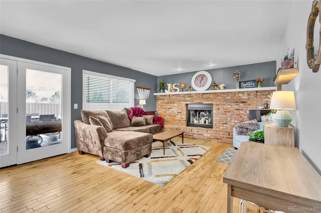 5291 S Yampa Street Centennial CO 80015