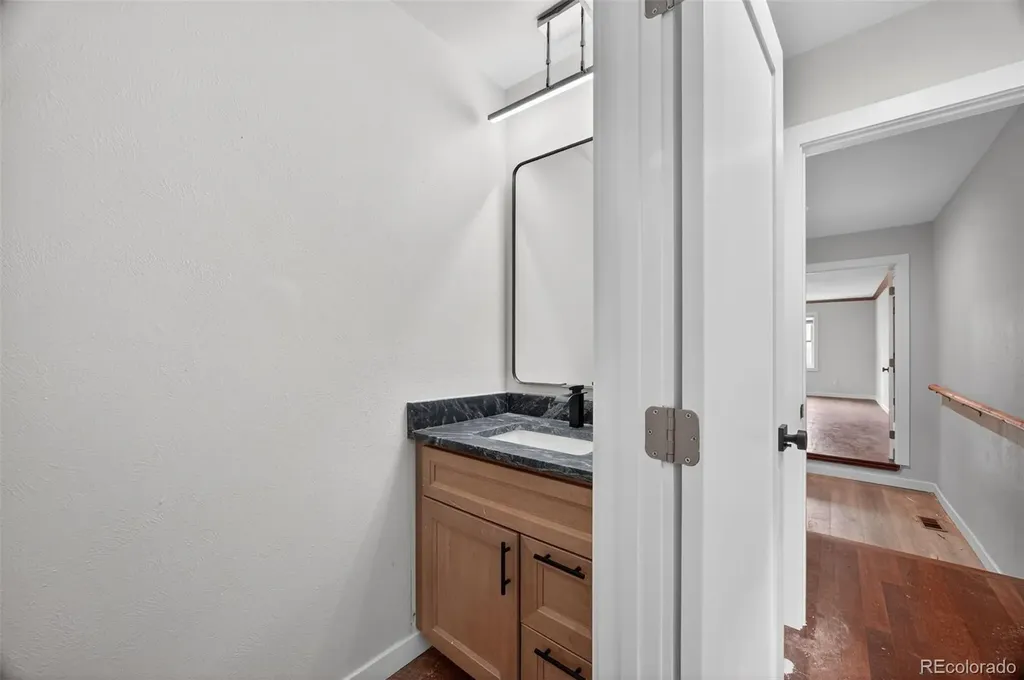 4180 S Monaco Parkway Denver CO 80237