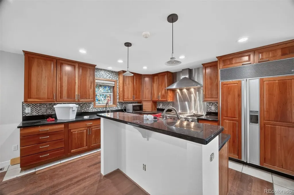 4180 S Monaco Parkway Denver CO 80237
