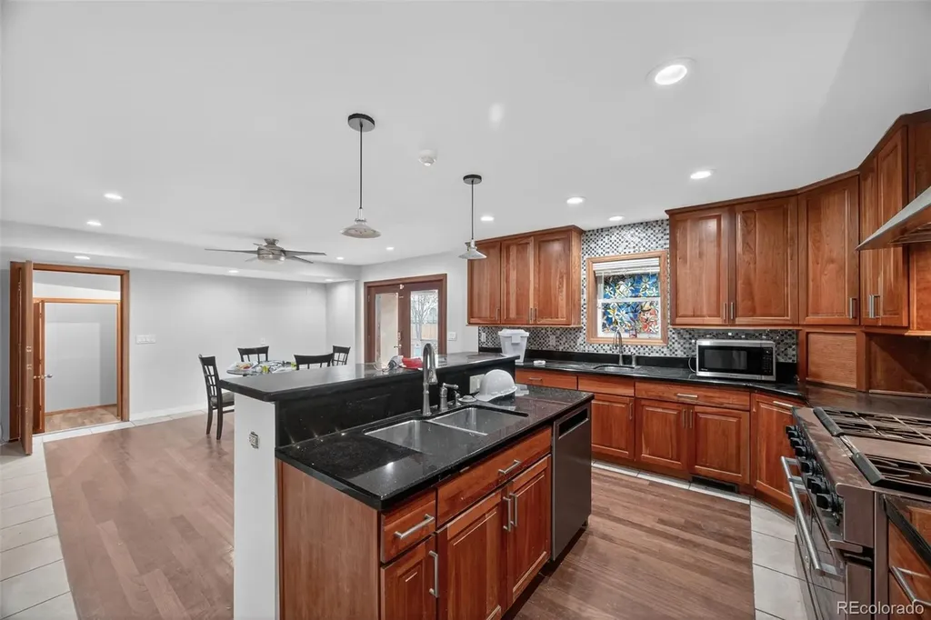 4180 S Monaco Parkway Denver CO 80237