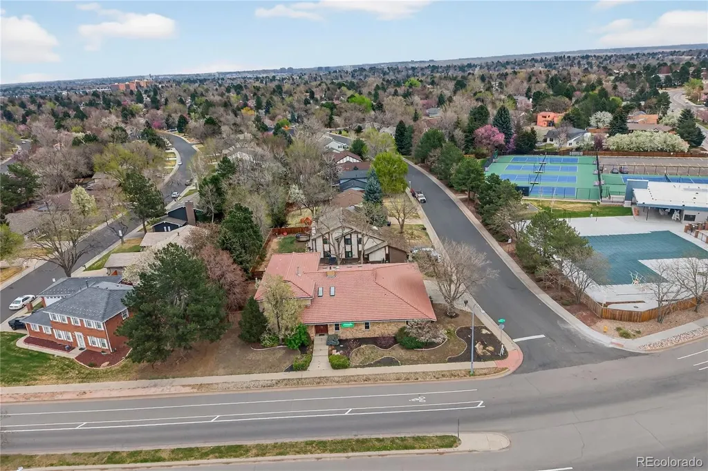 4180 S Monaco Parkway Denver CO 80237