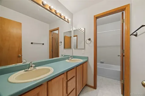 19062 E Chenango Circle Aurora CO 80015