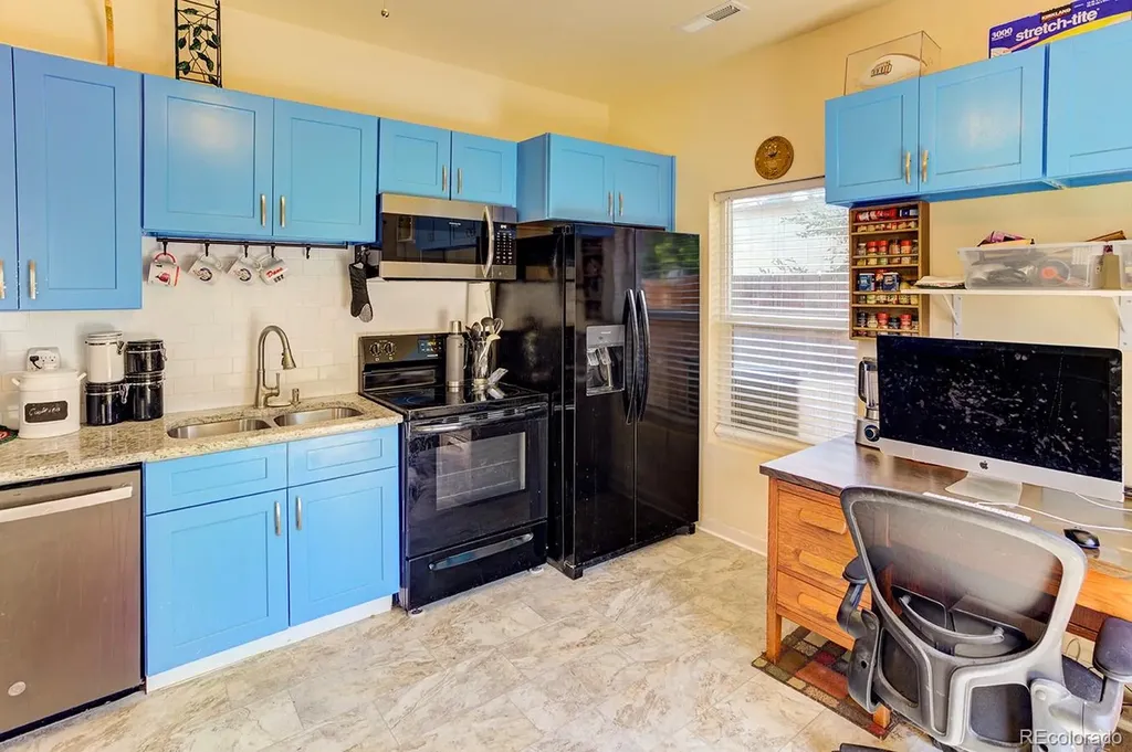 4809 S Logan Street Englewood CO 80113