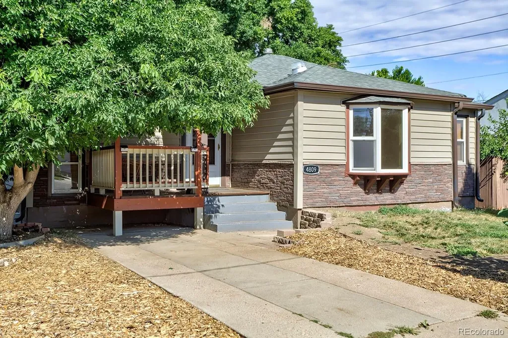 4809 S Logan Street Englewood CO 80113