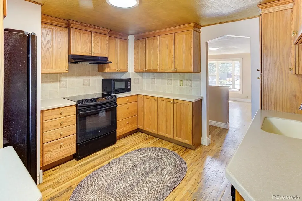 4809 S Logan Street Englewood CO 80113
