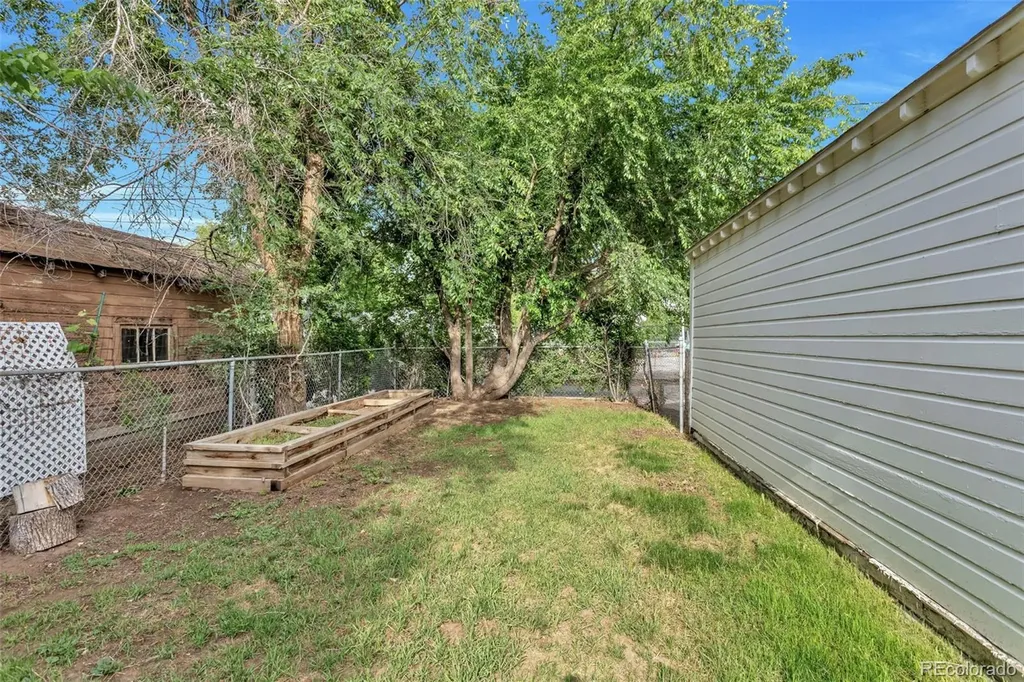 2660 S Humboldt Street Denver CO 80210
