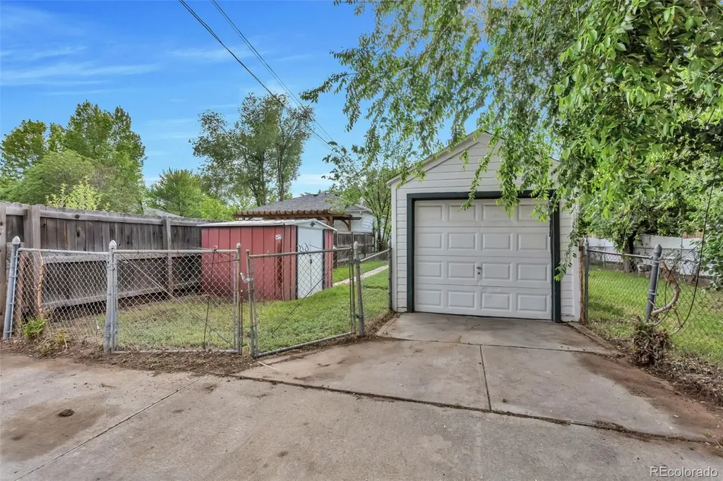 2660 S Humboldt Street Denver CO 80210