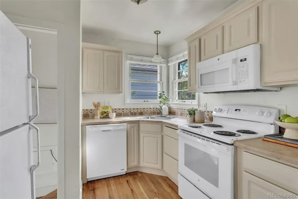 2660 S Humboldt Street Denver CO 80210