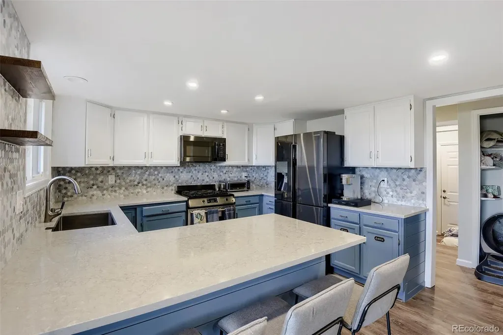 1435 E Irish Lane Littleton CO 80122