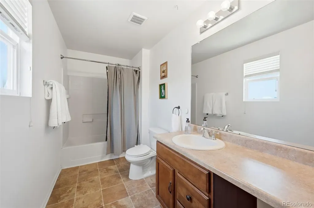 923 Stagecoach Avenue Brighton CO 80603