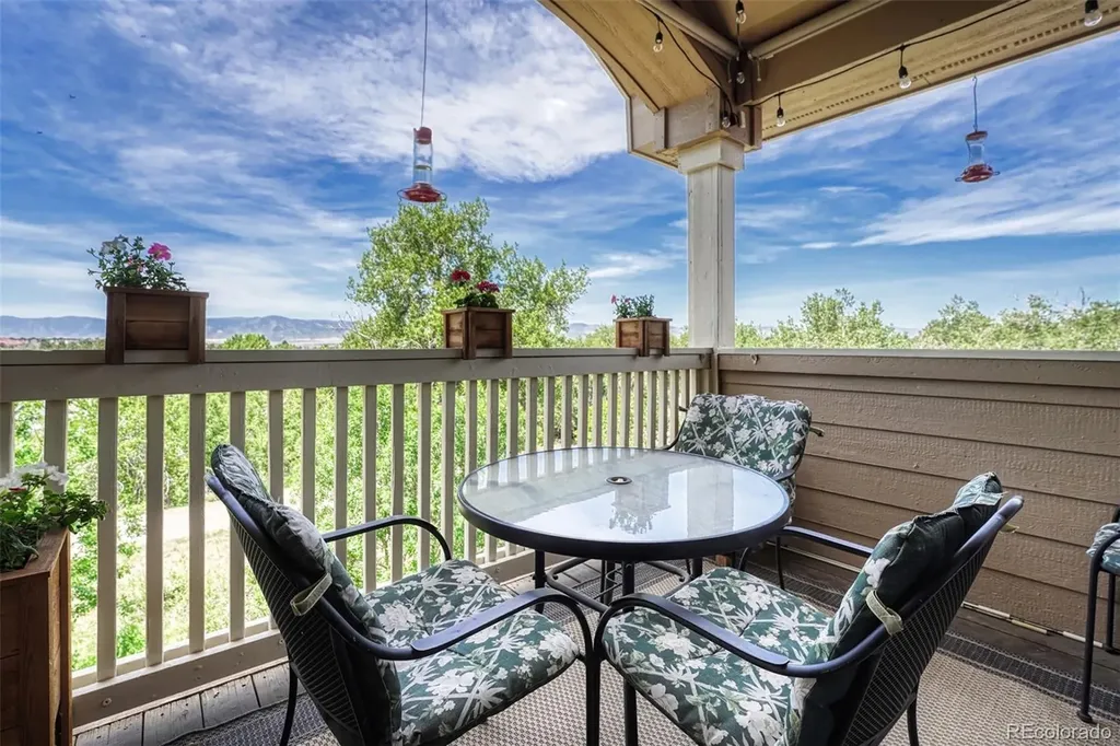 1651 W Canal Circle W Littleton CO 80120