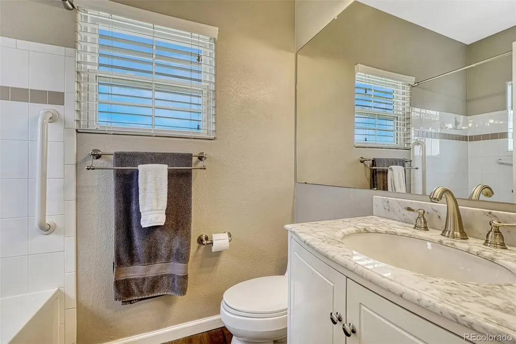1651 W Canal Circle W Littleton CO 80120