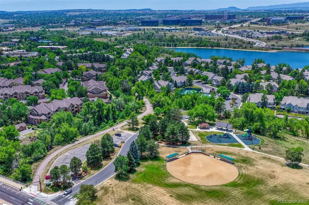 1651 W Canal Circle W Littleton CO 80120