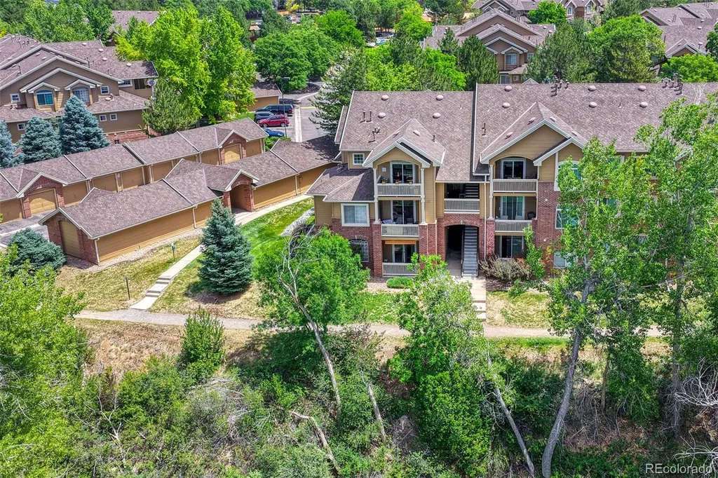 1651 W Canal Circle W Littleton CO 80120