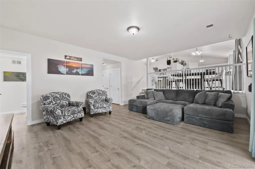 9632 Bramwood Street Longmont CO 80504