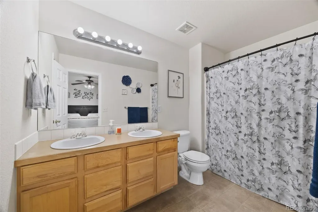 9632 Bramwood Street Longmont CO 80504