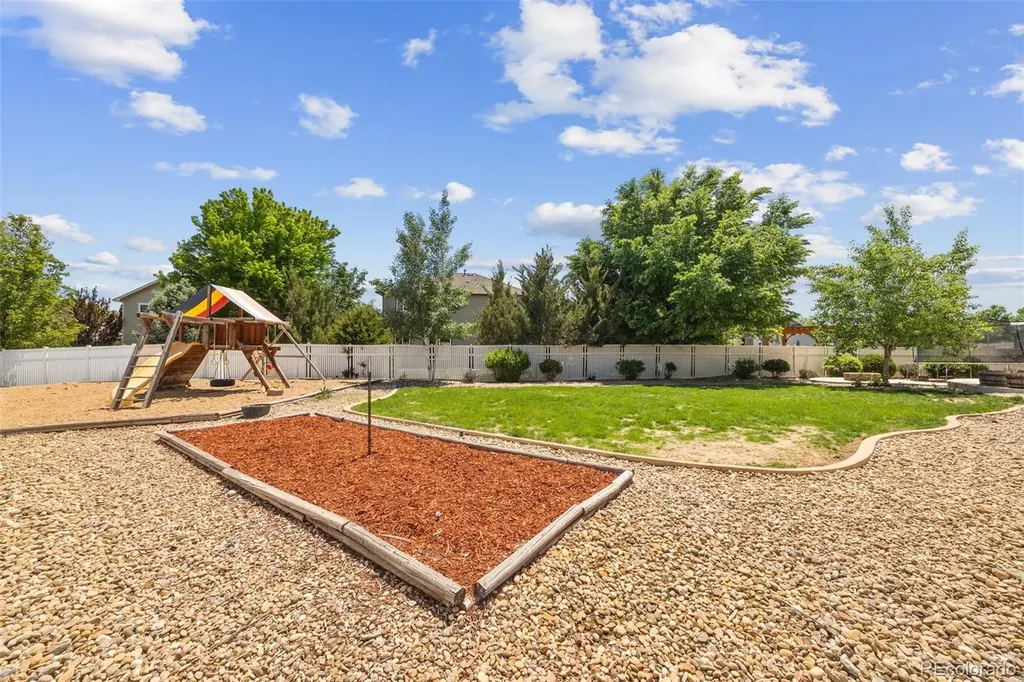 9632 Bramwood Street Longmont CO 80504