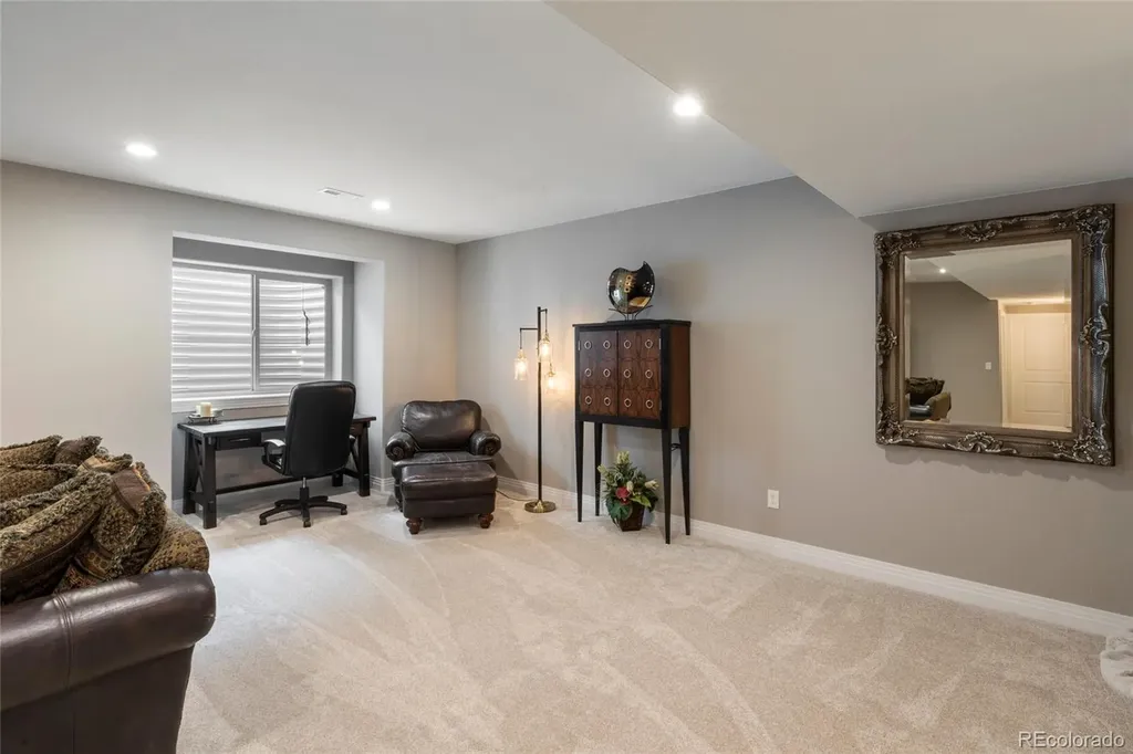 1131 S Balsam Court Lakewood CO 80232