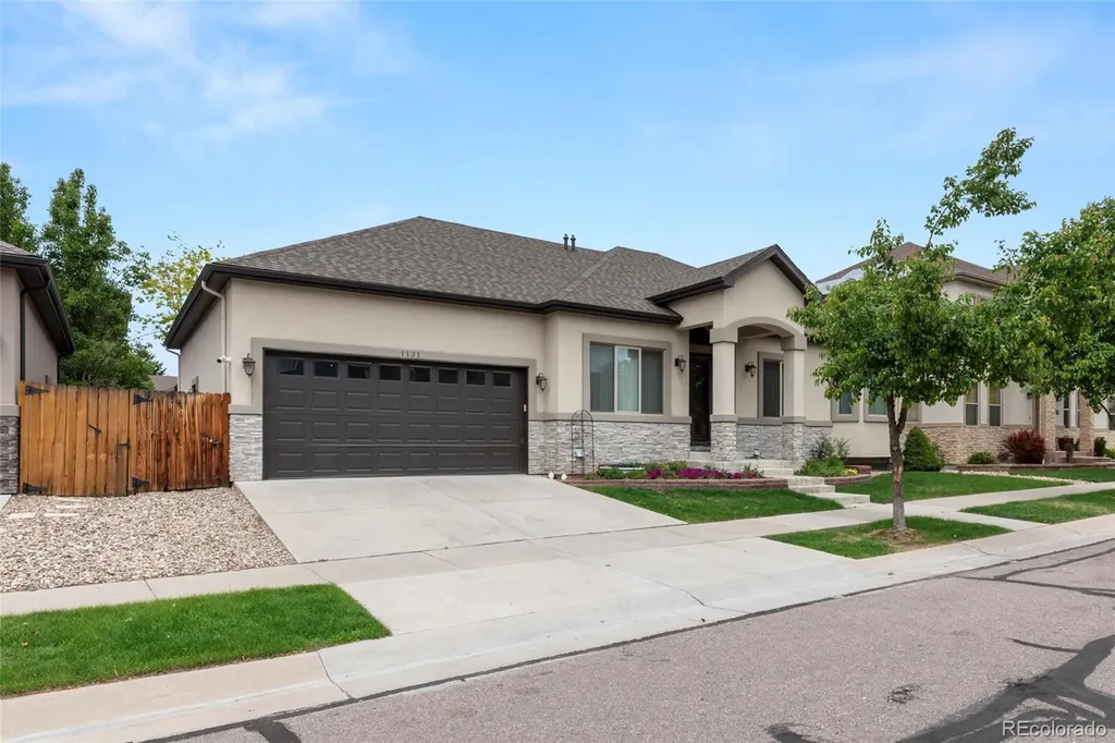 1131 S Balsam Court Lakewood CO 80232
